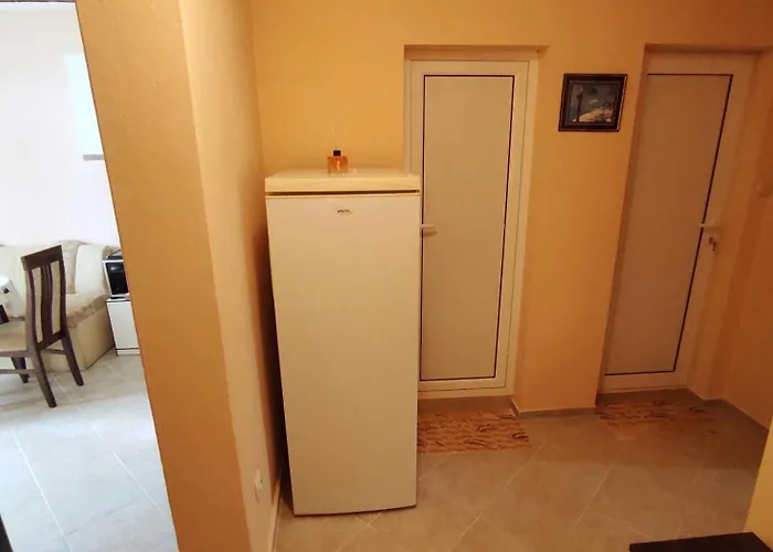 сиракови Chernomorets